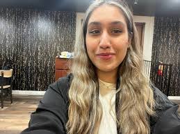 What are some options for a UTA student looking for a roommate to share an  apartment near UTA?