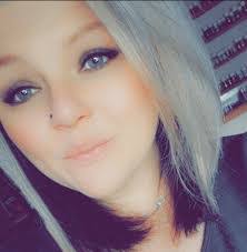 Darlene Isom's Instagram, Twitter & Facebook