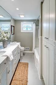 Feb 19, 2016 · doorless showers open bathrooms of all sizes to an endless array of stylish possibilities. 75 Beautiful Small Traditional Bathroom Design Ideas Pictures Houzz
