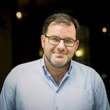 Pályája során eljátszotta la mancha lovagját (mitch leigh: Jegy Hu Nagy Viktor