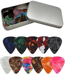 Fender Guitar Picks (Classic Celluloid 355 Pickpacks) : Amazon.ca: Musical  Instruments, Stage & Studio