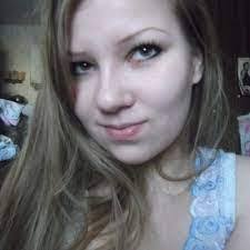 Allyson Salas's Instagram, Twitter & Facebook