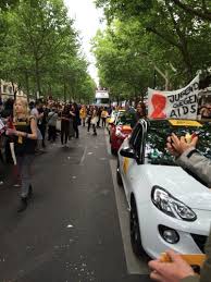 Opel fährt den Adam bei den Christopher Street Days auf