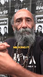 Lance Lindsay's Instagram, Twitter & Facebook