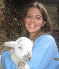 Virginia Tech student offering babysitting services