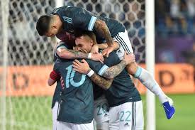 En lalo por hecho lo recordamos justo el día en que se juega un superclásico. Hoy Es El Dia Del Futbolista Argentino Por Que