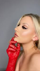 Lily Appleby Sydney Makeup Artist