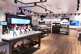 Swisscom (scmn.s) plans to switch to the cloud platform of amazon web services (aws) (amzn.o) for a range of applications which power its enterprise resource planning, operational support system. Swisscom Neumarkt