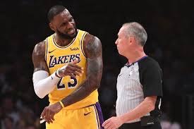 Los angeles lakers basketball game. Lakers Vs Rockets Final Score Brandon Ingram Rajon Rondo And Chris Paul Ejected For Fighting As Lakers Lose To Rockets Silver Screen And Roll