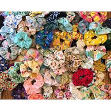 Selain itu juga, jangan sesekali sanggul atau ikat rambut anda terlalu ketat! Membeli Scrunchies Getah Rambut Ikat Rambut Hair Elastic Hair Band Dengan Harga Istimewa Rm 0 58 Mem Beli Murah