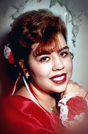 Jennifer Blanton's Instagram, Twitter & Facebook