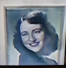 Frasier 90s fashion and Roz's iconic outfits