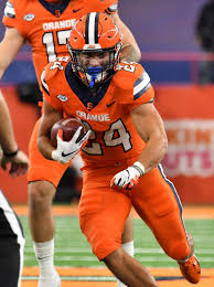 Find out the latest on your favorite ncaaf teams on cbssports.com. College Football Former Sixth Option At Running Back Syracuse S Lutz Making Most Of Position Change College Sports Nny360 Com
