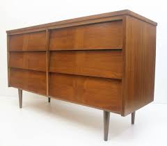 Reserve Pour Sara Mid Century Six Louvered Drawer Dresser Etsy Dresser Dresser Drawers Mid Century Dresser