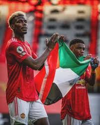 Manchester united players paul pogba and amad diallo won praise on social media after they held the. 410 Manchester United Ideas In 2021 Manchester United Manchester The Unit