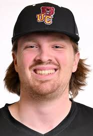 Shane Beaver's Instagram, Twitter & Facebook