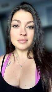 Tammy Pettyjohn's Instagram, Twitter & Facebook