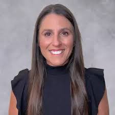 Leigh Savoy's Instagram, Twitter & Facebook