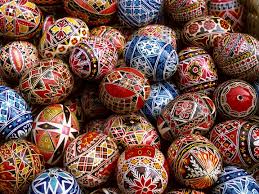 Semnificatia Desenelor De Pe Ouale De Paste The Significance Of The Painting Easter Egg Welcome To Romania