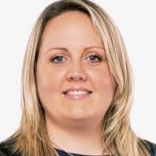 Nadia Grimm's Instagram, Twitter & Facebook