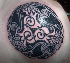 When people think of tribal tattoos, they may think of celtic knots. Celtic Tattoo Photos And Meanings Knot And Cross Designs Tatring