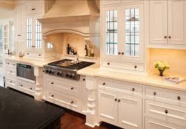 White is one of the official colors of minimalism for good reason: Traditional Off White Kitchen Design Home Bunch Interior Design Ideas