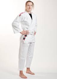Die kinder sollten ihren judoanzug und etwas zu trinken dabei haben. Ippon Gear Kinder Judoanzug Future 2 0 Sportware24