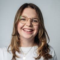 Ann Buchholz's Instagram, Twitter & Facebook