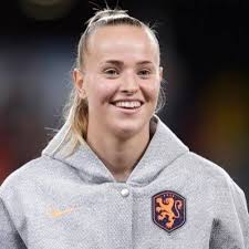 Daphne van Domselaar has kept 6 clean sheets in 9 appearances this season  so far for The Arsenal 🇳🇱❤️ 📸 via Getty Images