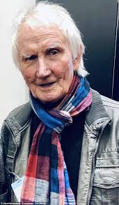 Grange Hill and Countdown theme tune composer Alan Hawkshaw dies at 84  after pneumonia battle