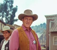Marshall, plays the lead role in this favorite american radio series. James Arness Pictures And Photos Legacy Com