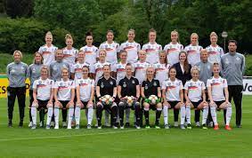 Hansi flick wird neuer bundestrainer. Frauen Wm 2019 Kader Von Deutschland Mit Infos Zu Dfb Spielerinnen