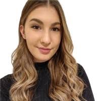 Naomi Belanger's Instagram, Twitter & Facebook