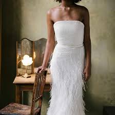 Classic ball gown wedding dresses 2017 sweetheart backless sleeveless feather ruffle ivory tulle chapel train. 30 Best Feather Wedding Dresses Of 2021