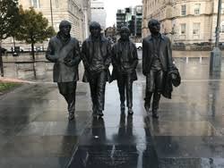 Liverpool is on the eastern side of the river mersey. Liverpool Welthauptstadt Des Pop Apple Languages