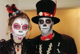 Lassen sie sich von der vielfalt des glitter makeups überraschen! Schminken Zu Karneval Dusseldorf Koln Rm Arts Hair Make Up Artist Dusseldorf Koln