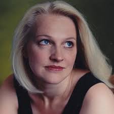 Juliet Schiemann :: Biography