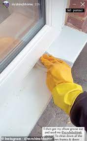 How to clean window sills with sponge. Mrs Hinch Shows Fans How To Clean Upvc Window Sills Daily Mail Online