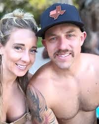 Sonya Busby's Instagram, Twitter & Facebook