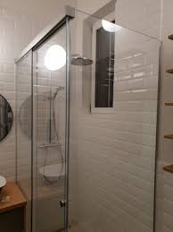 Videoclip oficial al formatiei clasic satu mare nr. Aquant 40 Wall Glass