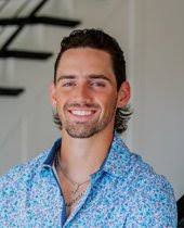 Nikki Vance's Instagram, Twitter & Facebook