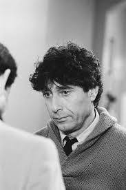 Paul Sand's Instagram, Twitter & Facebook