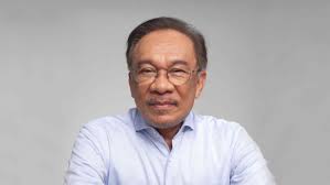 Kuala lumpur — young opposition supporters may welcome anwar ibrahim's withdrawal as pakatan harapan's candidate to be malaysia's prime minister, political analysts said. Anwar Faces New Sexual Assault Charge In Power Struggle Nikkei Asia