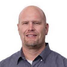 Damian Healey's Instagram, Twitter & Facebook