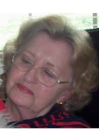 Annette Tuttle's Instagram, Twitter & Facebook