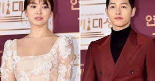 Berita Harian Terupdate Kabarnya Song Joong Ki Dan Song Hye Kyo Akan Meni Song Hye Kyo Selebriti Korea