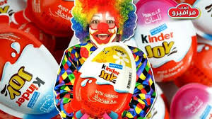 العاب بنات كيندر جوى مع سوبر كلاون العاب اطفال بيضة كندر سبرايز Kinder Frosted Flakes Cereal Box Food Breakfast