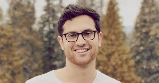 Interview with Giovanni Hobbins, Product Designer at FullStory: Lovers  Magazine by Spaces