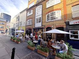 Lucia correa dednuda Sin embargo, esta controversia no es