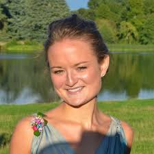 Claudia Goss's Instagram, Twitter & Facebook